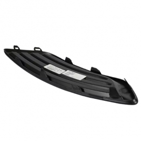 Bumper grille right Ford Focus mk3 15-18 rest, structure, without fog lights