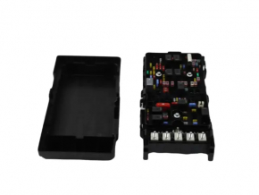 Fuse box underhood Jeep Cherokee KL 19-23 2.0T without heating on the windshield