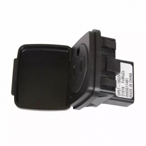 Lincoln MKZ 13-20 Center Console Outlet