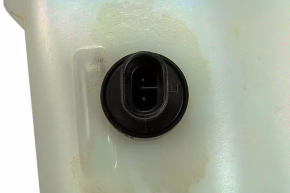 Chevrolet Volt 11-12 prerest washer reservoir without neck