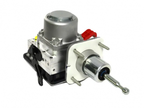 ABS assembly with the Jeep Grand Cherokee WL 23 brake master cylinder