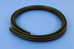 Trunk lid seal Chrysler 200 4d 11-14
