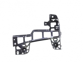 Left rear bumper mount under the Jeep Grand Cherokee WL 21-25 long taillight