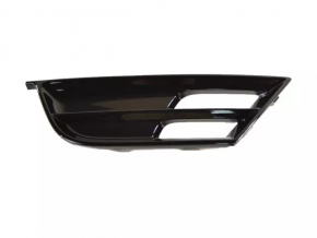 Center Grille Trim Right Chrysler 200 15-17