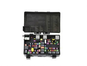 Jeep Grand Cherokee WK2 18-22 underhood fuse box