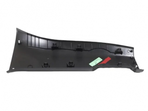 Jeep Grand Cherokee WL 21-25 black lower left center pillar trim for the deflector