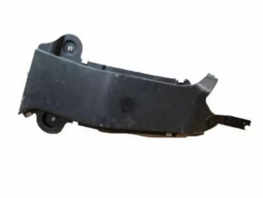 Lower radiator deflector Ford Explorer 15-19 3.5 on subframe, worn