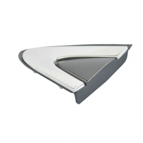 Plug triangle wing front left Chrysler 200 15-17 chrome