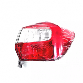 Right light Subaru XV Crosstrek 13-17