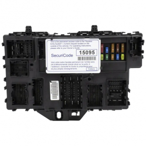 Lincoln MKC 19-19 Dashboard Fuse Box