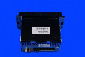 Dodge Challenger 2014 pre-restoration radio tape recorder