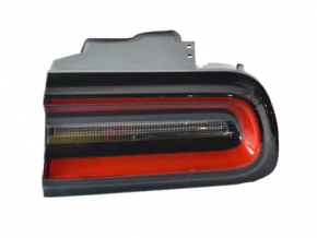 Right headlight Dodge Challenger 15-23 rest