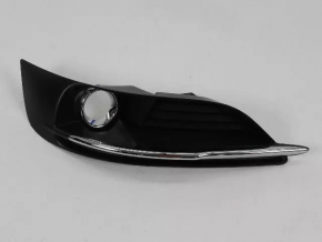 Left bumper grille Chrysler 200 11-14 chrome under fog lights