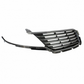 Right-hand Lincoln MKC radiator grille with frame (pre-restored 1995-2008)