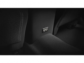Nissan Rogue 14-20 Type 2 USB Hub Broken Mount