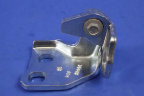 Upper rear right door hinge Chrysler 200 15-16