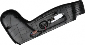 The driver's side seat cover, left, Nissan Murano z52 15-24, broken mount
