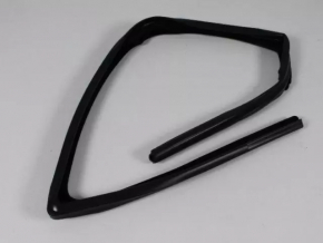 Front right window seal for Jeep Patriot 11-17