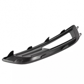 Bumper grille right Ford Focus mk3 15-18 rest for fog lights, type 1, structure