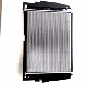 Subaru B9 Tribeca water cooling radiator