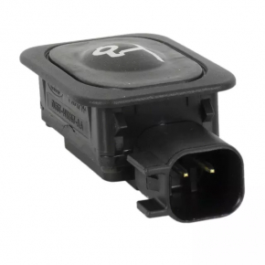 Boot lid closing button inside Ford Escape MK3 13 - worn