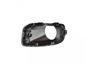 Front right fog light frame for a 2015-2018 Jeep Renegade.