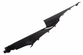 Rear right rear pillar trim for Chevrolet Camaro 16-23 coupe