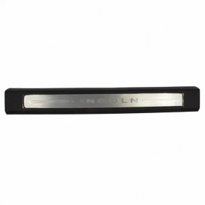 Door sill trim front left Lincoln MKC 15- black with backlight
