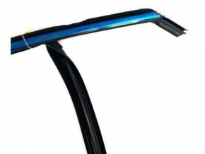 Upper front right door molding Ford Fusion mk5 13-16 chrome with glass seal, worn