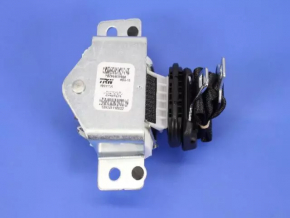 Seat belt rear center Dodge Grand Caravan 11-20 black 3 row