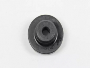 Water cooling radiator mount lower right Jeep Grand Cherokee WK2 11-21 3.6