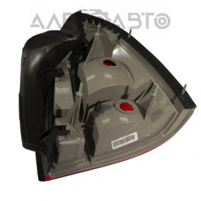 Left taillight Lincoln Town Car 98-11 scratches on glass, crack, broken housing, broken fastener