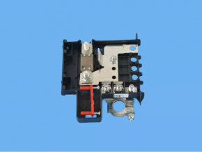 Positive battery terminal Jeep Renegade 15-21