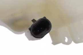 Cadillac CTS 14-19 GTZ reservoir