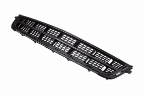 Lower grille of the front bumper of the Cadillac ATS 13-14 pre-restoration