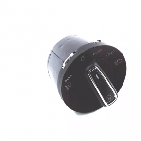 VW Tiguan 18-22 headlight control with automatic headlights