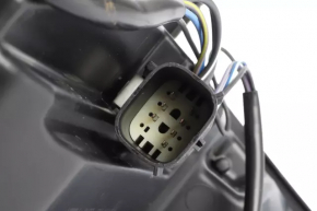 Headlight front right naked Chevrolet Malibu 16-18 halogen