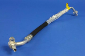 Air conditioning condenser-compressor pipe for a Jeep Grand Cherokee WK2 15-22 3.6