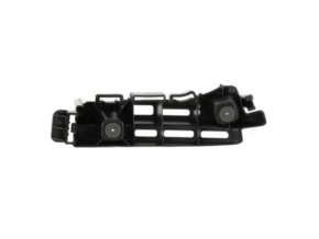 Left rear bumper mount under the Chevrolet Cruze 11-16 taillight