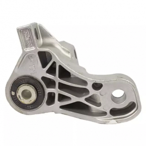 Lincoln MKC 15- Rear Engine Mount