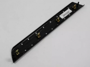 Jeep Grand Cherokee WK2 11-22 front right door sill plate