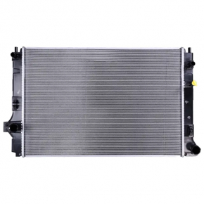 Water cooling radiator for Toyota Prius C 12-19 1.5
