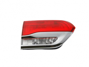 Left inner tailgate light for Jeep Grand Cherokee WK2 14-22 chrome