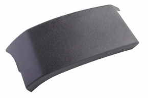 Chevrolet Equinox EV 24-26 black lower right front panel trim