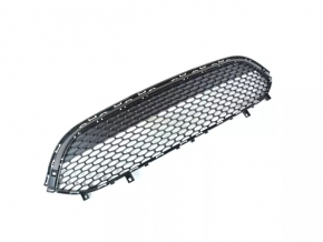 Lower grille of the front bumper central Chrysler Pacifica 17-20 under fog lights without radar, cracks, missing elements, broken fasteners
