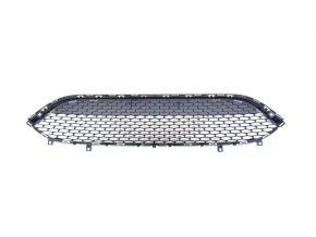 Lower grille of the front bumper central Chrysler Pacifica 17-20 under fog lights without radar, cracks, missing elements, broken fasteners