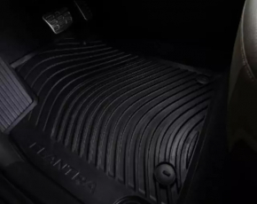 Set of floor mats Hyundai Elantra 21 - black rubber