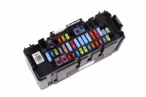 Chevrolet Equinox EV under-dash fuse box 24-26