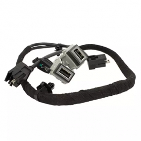 Lincoln MKZ 17-20 center console USB cable