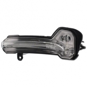 Right side mirror turn signal repeater for Ford Mustang Mach-E 21-25